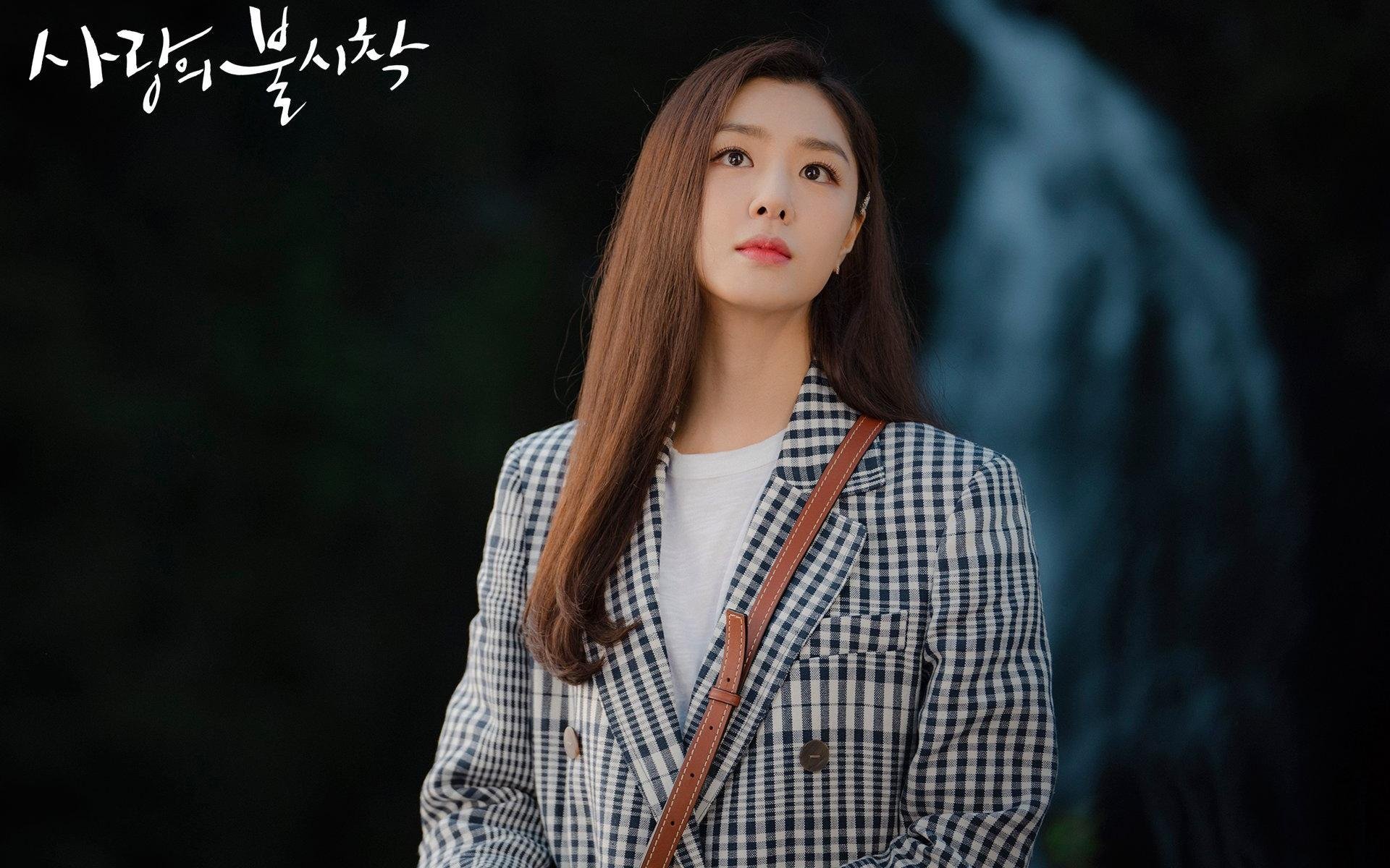 开云平台-英超冲刺大战：悬念升腾，万人注目！，英超hull